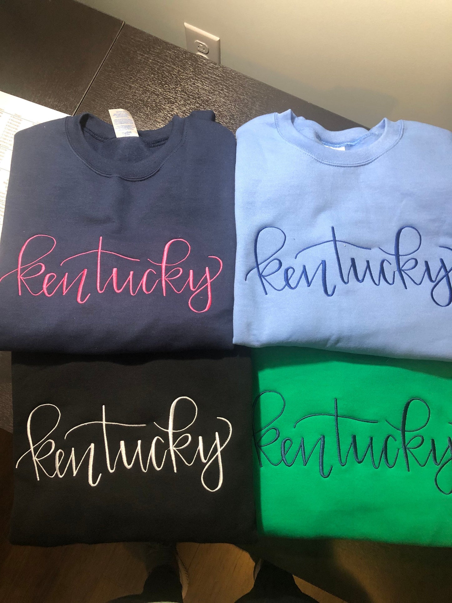 Kentucky Cursive Crewneck